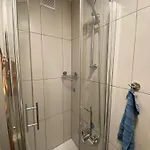 Moderne Mit 2 Balkonen, Self Check-in, Parking Appartement Graz