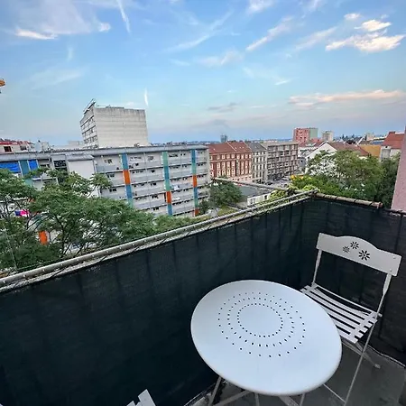 Moderne Mit 2 Balkonen, Self Check-in * Graz