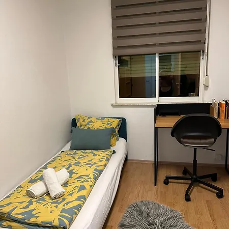 Apartment Moderne Mit 2 Balkonen, Self Check-in Graz