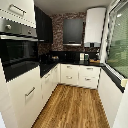 Appartement Moderne Mit 2 Balkonen, Self Check-in