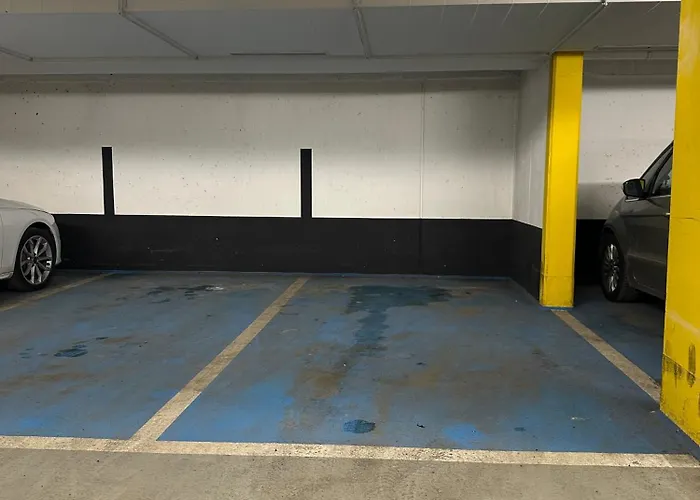 Moderne Mit 2 Balkonen, Self Check-in, Parking